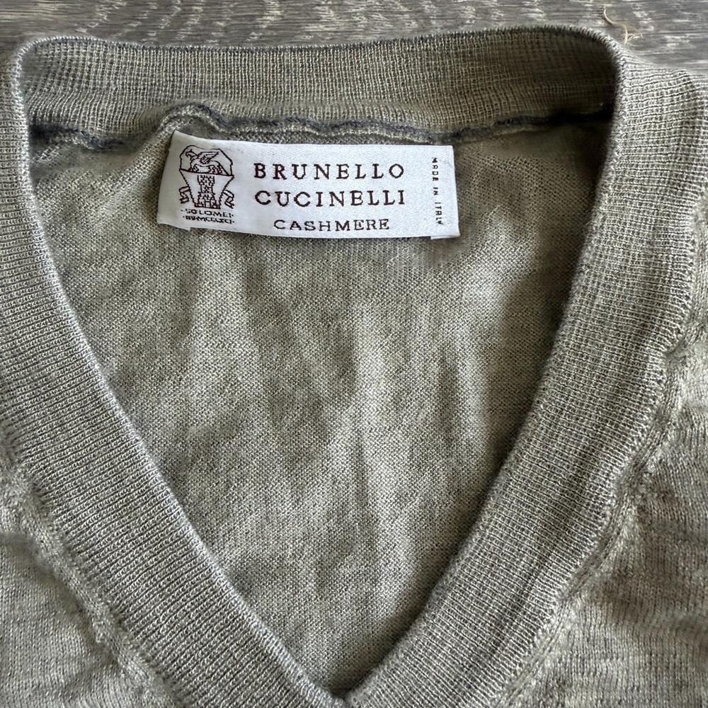 Brunello Cucinelli Olive Cashmere V-Neck Sweater